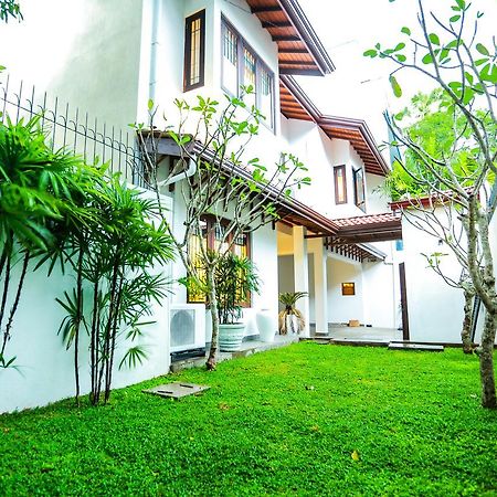 The Austin Residence By Unique Hotels Colombo Exteriör bild